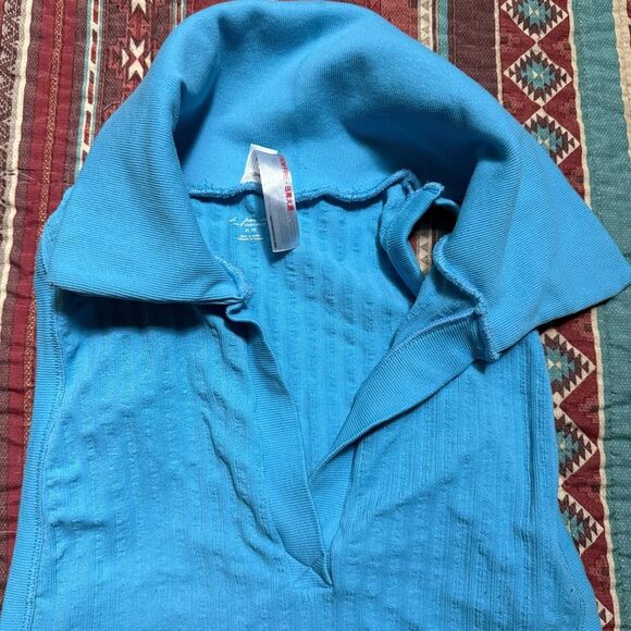 Urban outfitters Blue Crop Tank size XL - Picture 3 of 5